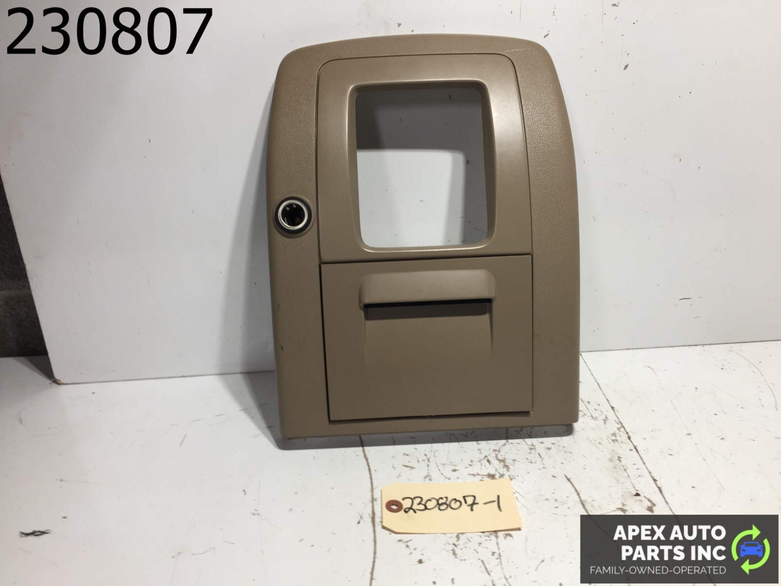 OEM 2003-2006 FORD EXPEDITION CENTER CONSOLE TRIM PANEL CUPHOLDER ASSEMBLY