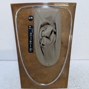 OEM 2003-2006 Mercedes E320 3.2L Shift Shifter Knob Boot Cover Beige Wood