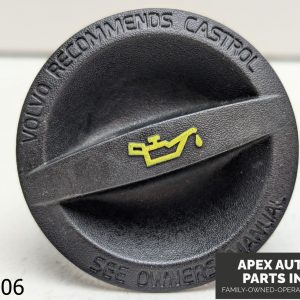 OEM 2004-2007 Volvo S40 2.4L Oil Fill Filter Tube Neck Cap