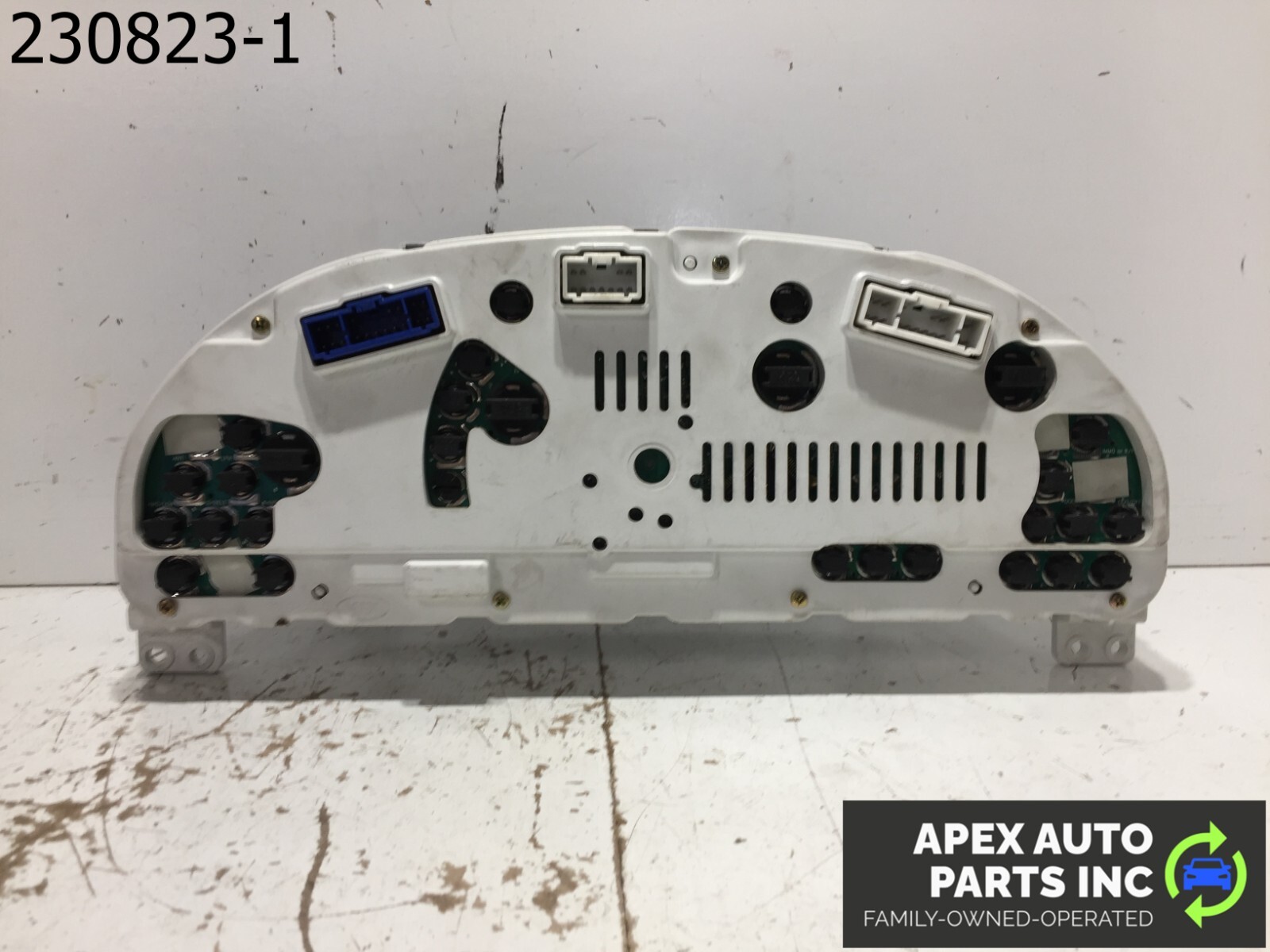 OEM 2005-2006 Kia Sorento Speedometer Instrument Cluster Gauges XZ167 - Image 5