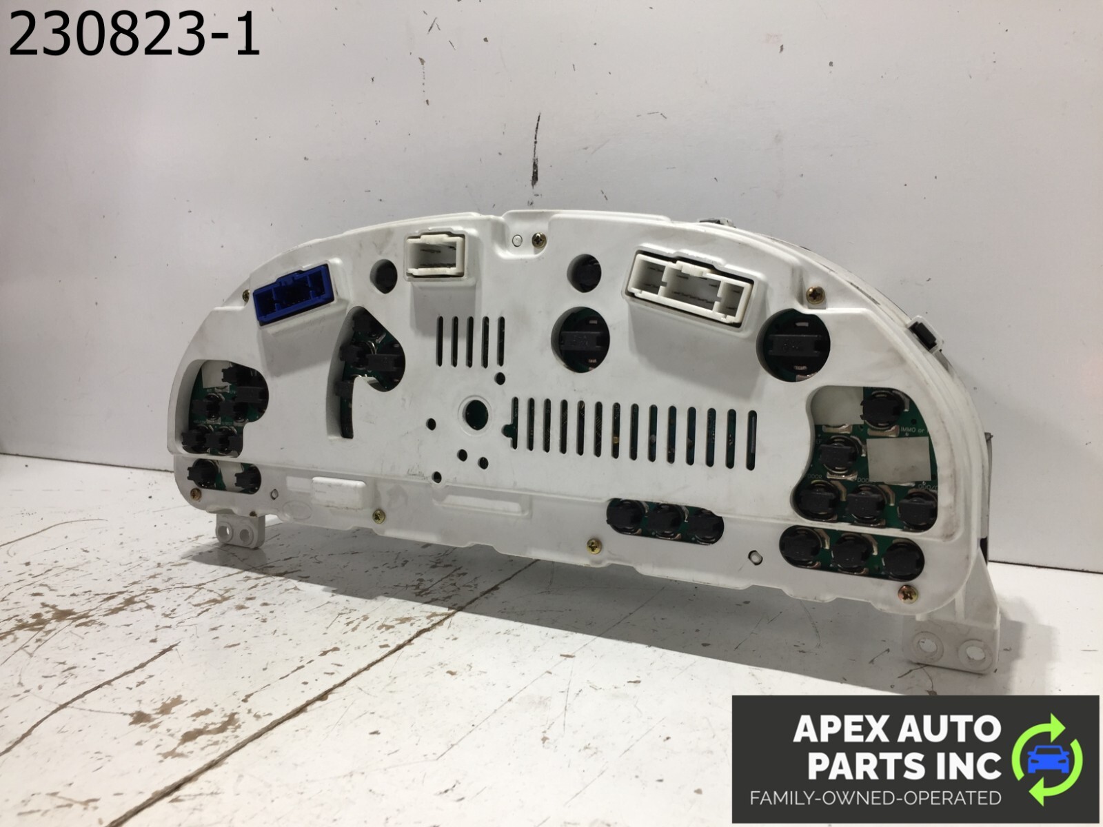 OEM 2005-2006 Kia Sorento Speedometer Instrument Cluster Gauges XZ167 - Image 7