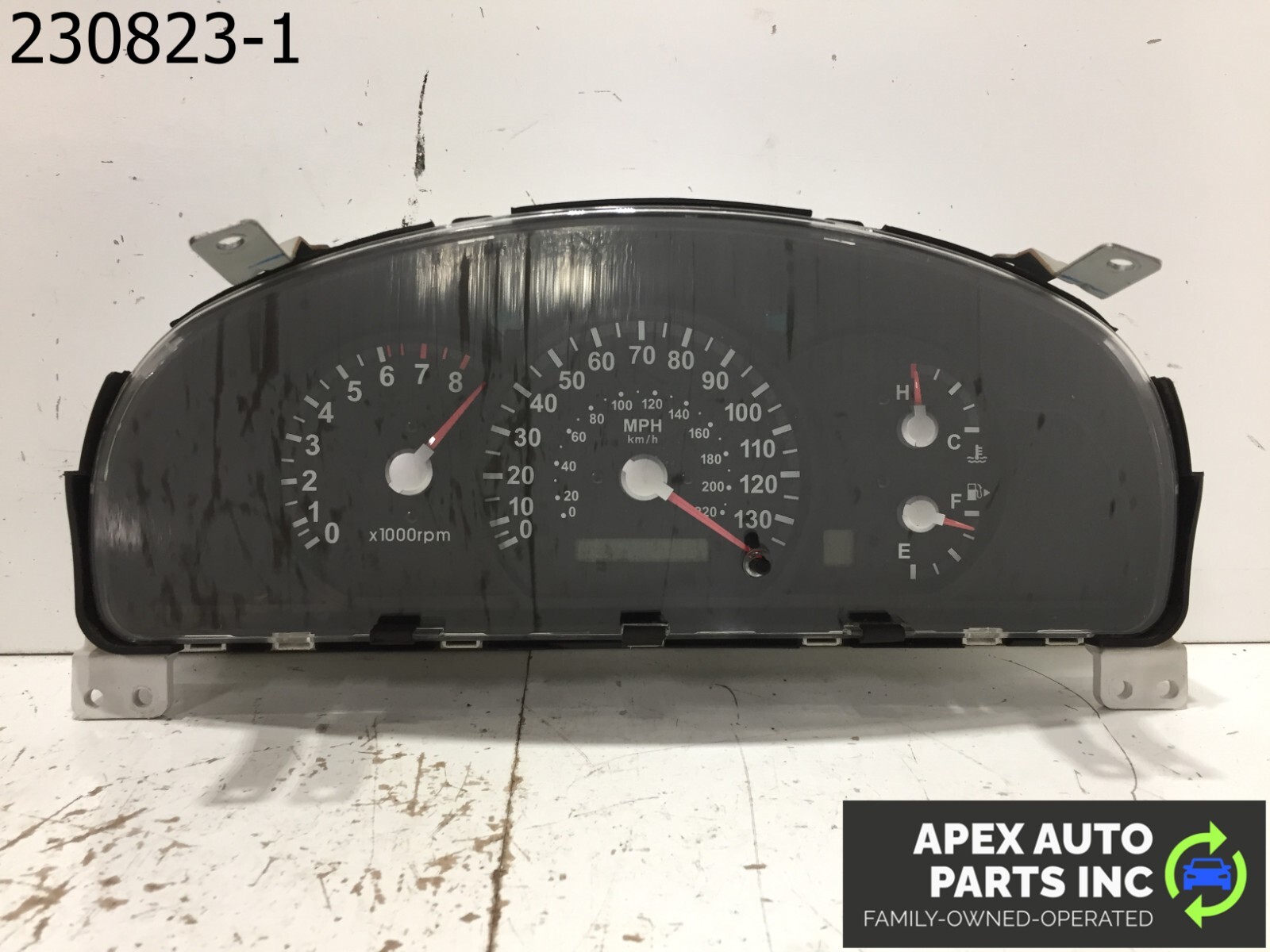 OEM 2005-2006 Kia Sorento Speedometer Instrument Cluster Gauges XZ167