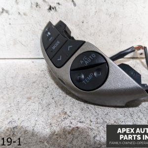 OEM 2005 - 2009 Toyota Prius 1.5L Steering Wheel Control Switch