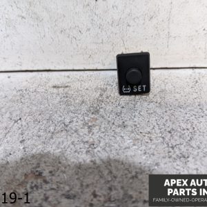 OEM 2005 - 2009 Toyota Prius 1.5L TPSM Tire Pressure Set Switch