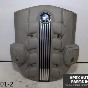 OEM 2005 BMW X5 4.4L Engine Cover E53 4.4i