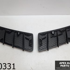 OEM 2006 Mercedes ML350 3.5L Front Left & Right Hood Vent Grill Set Black