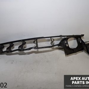 OEM 2007-2010 BMW X5 4.8L Left Upper Fender Mount Bracket