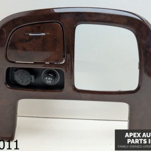 OEM 2007-2010 Hyundai Entourage 3.8L Center Console Power Socket