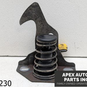 OEM 2007 BMW 328i 3.0L HOOD Latch