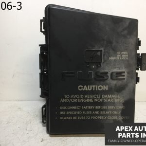OEM 2007 Chrysler Pacifica underhood fuse box