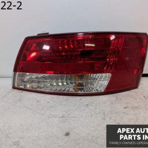 OEM 2007 Hyundai Sonata 3.3L Passenger Right Tail Light Quarter Mounted