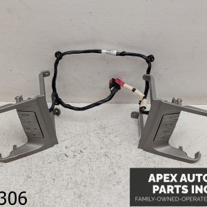 OEM 2007 Lincoln Navigator 5.4L Steering Wheel Switch Pair 2 PC