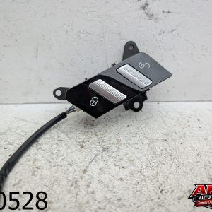 OEM 2007 Mercedes S550 5.5L Door Lock Switch Front Right Passenger