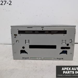 OEM 2007 Mitsubishi Outlander 3.0L AM FM Radio Receiver CD Player Changer