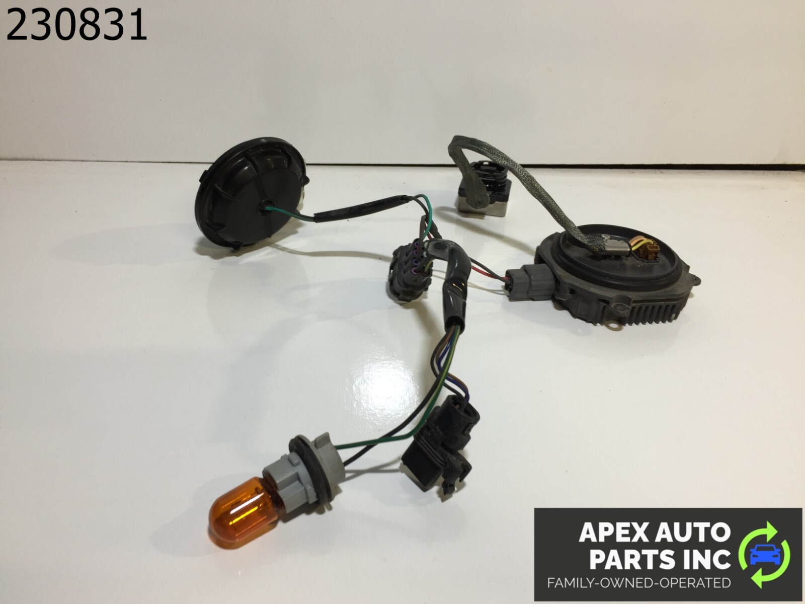 OEM 2008 2009 2010 G37 Head Light Xeon/Hid Ballast Computer