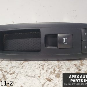 OEM 2008-2016 Chrysler Town & Country 3.3 Front Right Door Window Control Switch