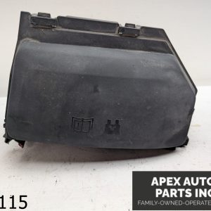 OEM 2008 Land Rover LR2 3.2L Fuse Box