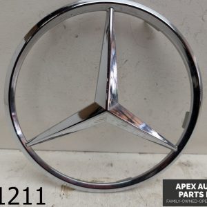 OEM 2008 Mercedes ML350 3.5L Front Grill Emblem Badge