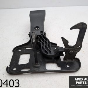 OEM 2009 Audi A4 2.0L Hood Latch Release