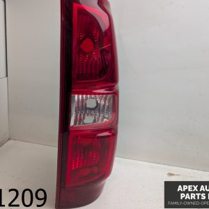 OEM 2009 Chevrolet Avalanche 5.3L Tail Light Right Passenger RH Tail Lamp