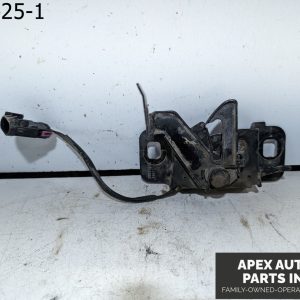 OEM 2010 Chevrolet Equinox 2.4L FRONT BONNET HOOD LATCH LOCK ACTUATOR