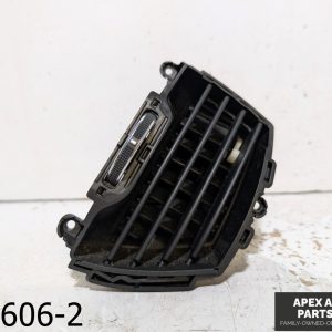 OEM 2011-2013 Kia Sportage 2.4L air vent Right Rh