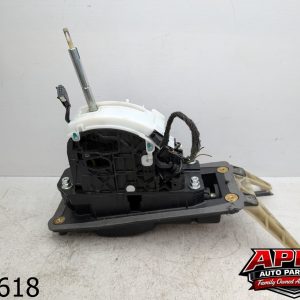 OEM 2011 Audi Q7 3.0L Automatic Transmission Floor Gear Shifter Lever