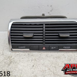 OEM 2011 Audi Q7 3.0L Center Dashboard Air Vents Hazard Switch