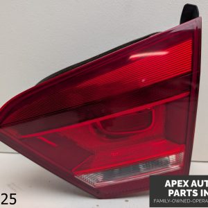 OEM 2012-2015 Volkswagen Passat Right Passenger Side Inner Tail Light w/ Bulbs