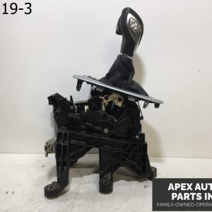 OEM 2012 Ford Focus AUTOMATIC FLOOR GEAR SHIFTER ASSEMBLY SELECTOR