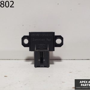 OEM 2012 Ford Taurus 3.5L Fuel Pump Relay Control Module