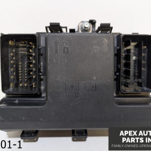 OEM 2013-2016 Ford Fusion 1.5L Fuse Box Compartment