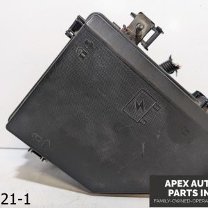 OEM 2013-2016 GMC Acadia 3.6L Engine Fuse Box