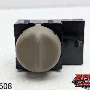 OEM 2013 GMC Acadia 3.6L FRONT RIGHT SIDE SEAT LUMBAR SWITCH