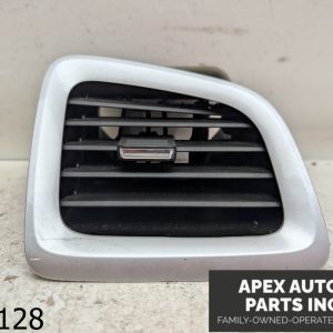 OEM 2013 GMC Terrain 2.4L Left Side Outer DASH AIR VENT A/C Heating