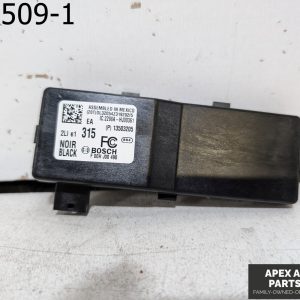 OEM 2014 Chevrolet Cruze 1.4L THEFT LOCKING CONTROL MODULE 13503205