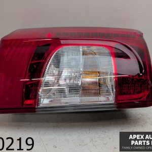 OEM 2014 Chrysler Town & Country 3.6L  LEFT DRIVER SIDE HALOGEN TAIL LIGHT