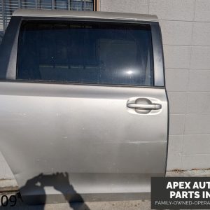 OEM 2015-2017 Toyota Sienna Manual Right Rear Door Passenger W privacy Tint