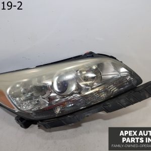 OEM 2015 Chevrolet Malibu 2.5L HEADLIGHT RIGHT PASSENGER HALOGEN 25919067