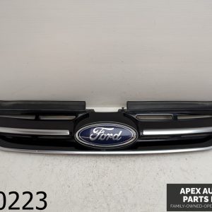 OEM 2015 Ford C-Max Energi 2.0L FRONT UPPER GRILL WITH EMBLEM DM51-R8200-AFW