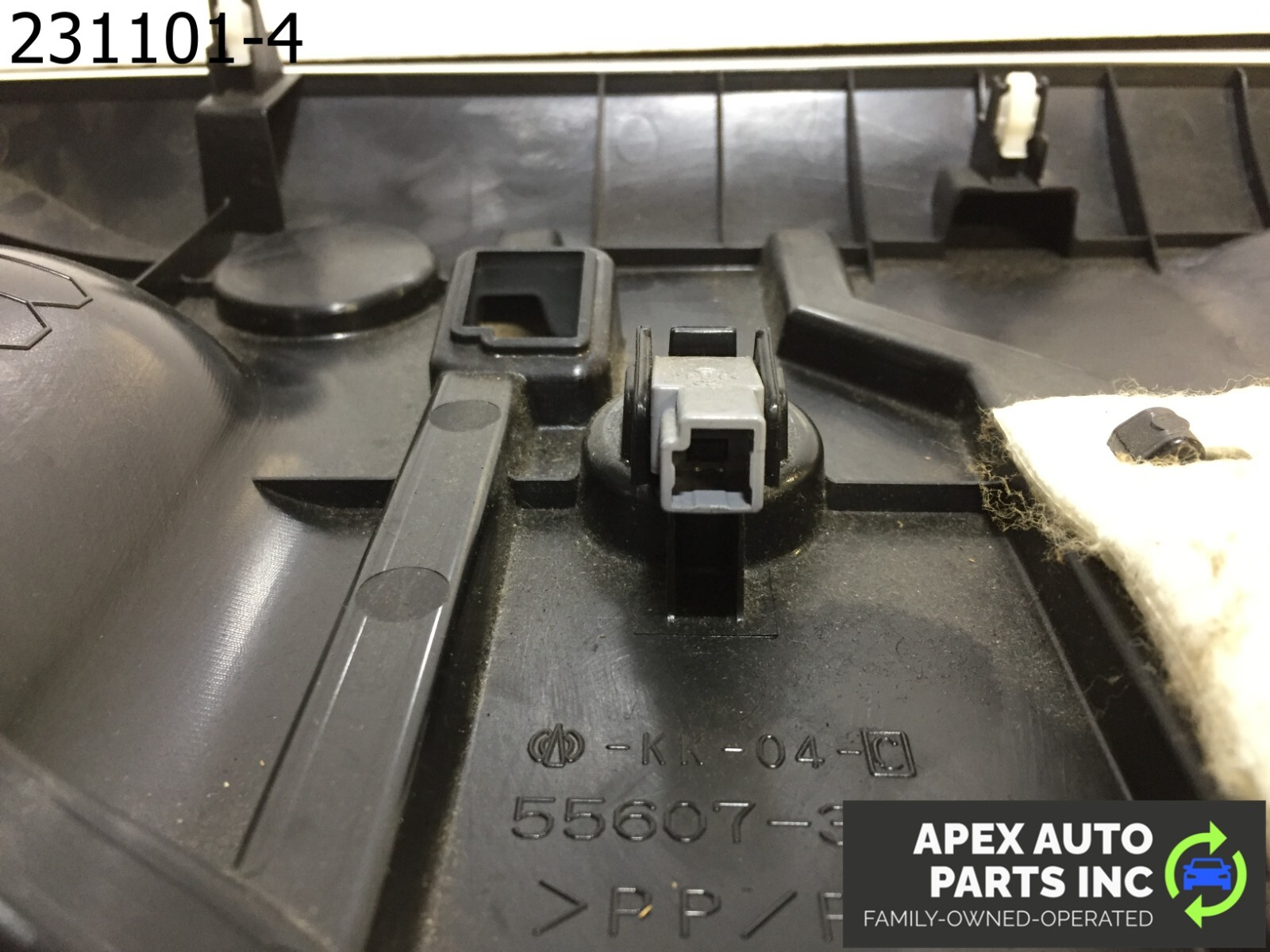 OEM 2015 Lexus ES350 UNDER DASH RIGHT SIDE LOWER COVER TRIM PANEL - Image 8