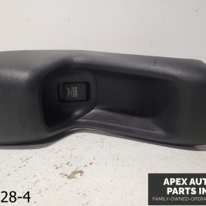OEM 2016-2018 Honda HRV Rear Center Console Trim Middle Panel Garnish Cup Holder