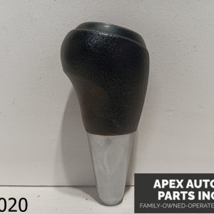 OEM 2016 Toyota Yaris 1.5L GEAR SHIFT KNOB LEATHER