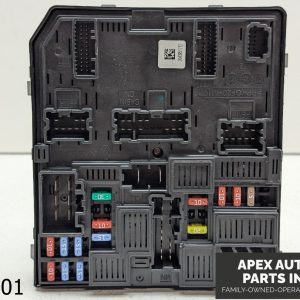 OEM 2017-2020 Nissan Rogue 2.5L Power Supply Module Fuse Box