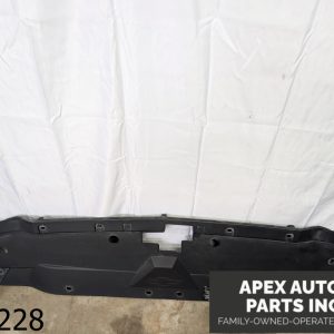 OEM 2017 Chevrolet Silverado 1500 5.3L Radiator shroud upper Cover Baffle