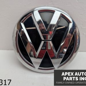 OEM 2017 Volkswagen Jetta 1.8L Front Grille Emblem logo Badge