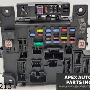 OEM 2019 Mitsubishi Outlander 2.0L DASH CABIN JUNCTION FUSE RELAY BLOCK