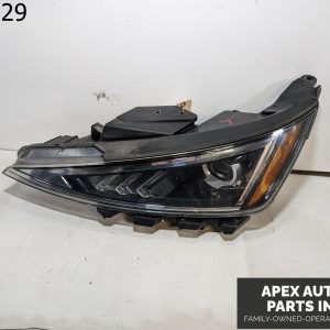 OEM 2020 Hyundai Elantra 2.0L Driver Left Side Headlight
