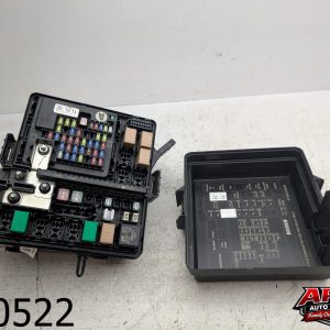 OEM 2021 Hyundai Tucson 2.0L Fuse Box