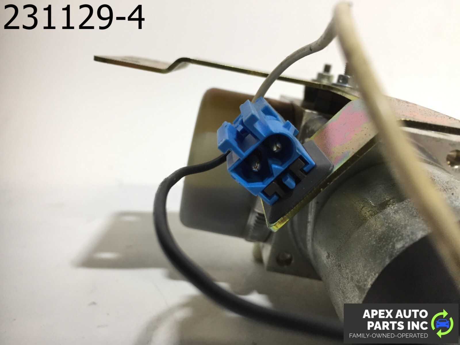 OEM BMW 745Li 2003 TRUNK LID HYDRAULIC LOCKING PUMP OEM - Image 9